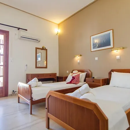 Almira 宾馆 伊奥斯乔拉