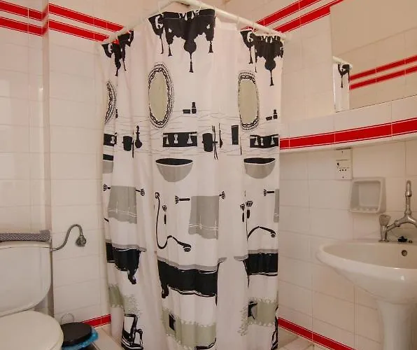 宾馆 Almira 伊奥斯乔拉